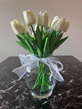 Load image into Gallery viewer, Tulip Flower Light Bouquet